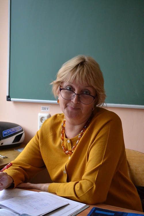 Долматова Ирина Валентиновна.